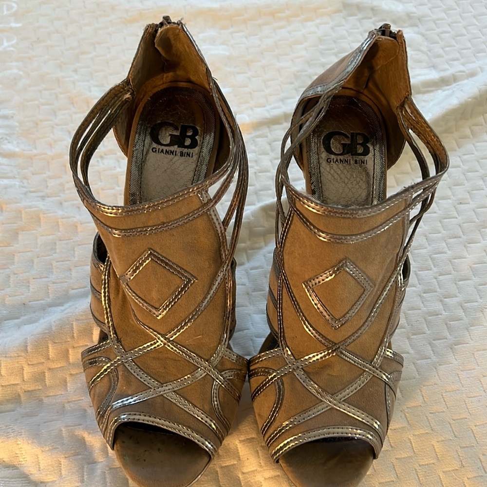 Gianni Bini platform heels, size 9.5.